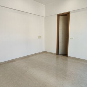 Room in 3 BHK Apartment at Enpar Lotus Residency, Empire Mill – for Rent