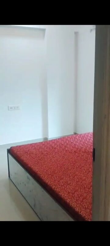 Bedroom in 2 BHK Apartment at Shree Savali, Mogharpada – for Rent