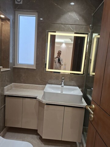 Bathroom in 3 BHK Builder Floor at South Extension ii – for Rent