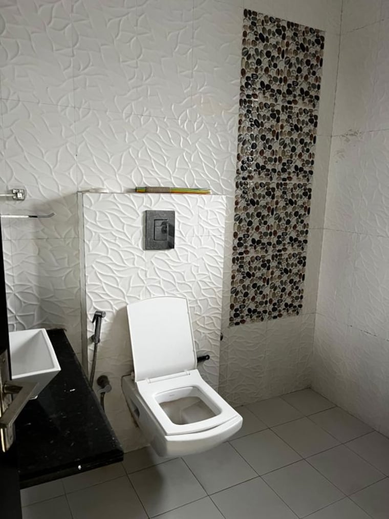 Bathroom, the-grand 2 Bedroom 1260 Sq.Ft. Builder Floor In Sector 52 Gurgaon 10043431