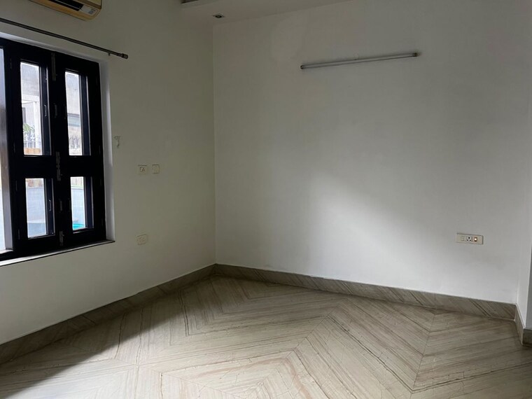 Room, the-grand 2 Bedroom 1260 Sq.Ft. Builder Floor In Sector 52 Gurgaon 10043431