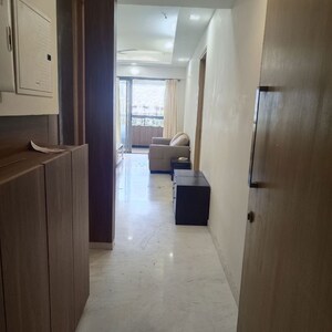 Room in 3 BHK Apartment at Lodha Bel Air, Jogeshwari West – for Rent