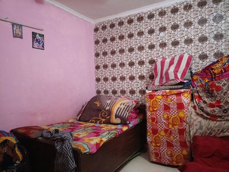 Bedroom, laxman vihar phase 2 2 Bedroom 700 Sq.Ft. Builder Floor In Laxman Vihar Phase 2 Gurgaon 10043436