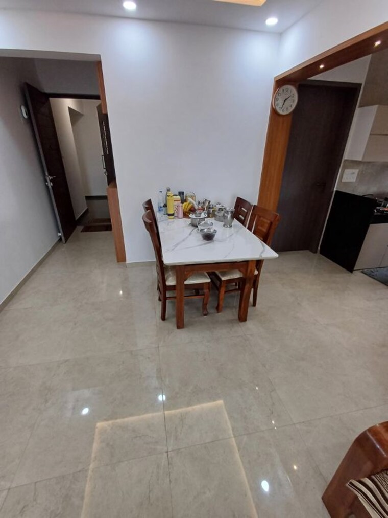 Living Room, ranade-yashodhan 3 Bedroom 1250 Sq.Ft. Apartment In Mayur Colony Pune 10043437