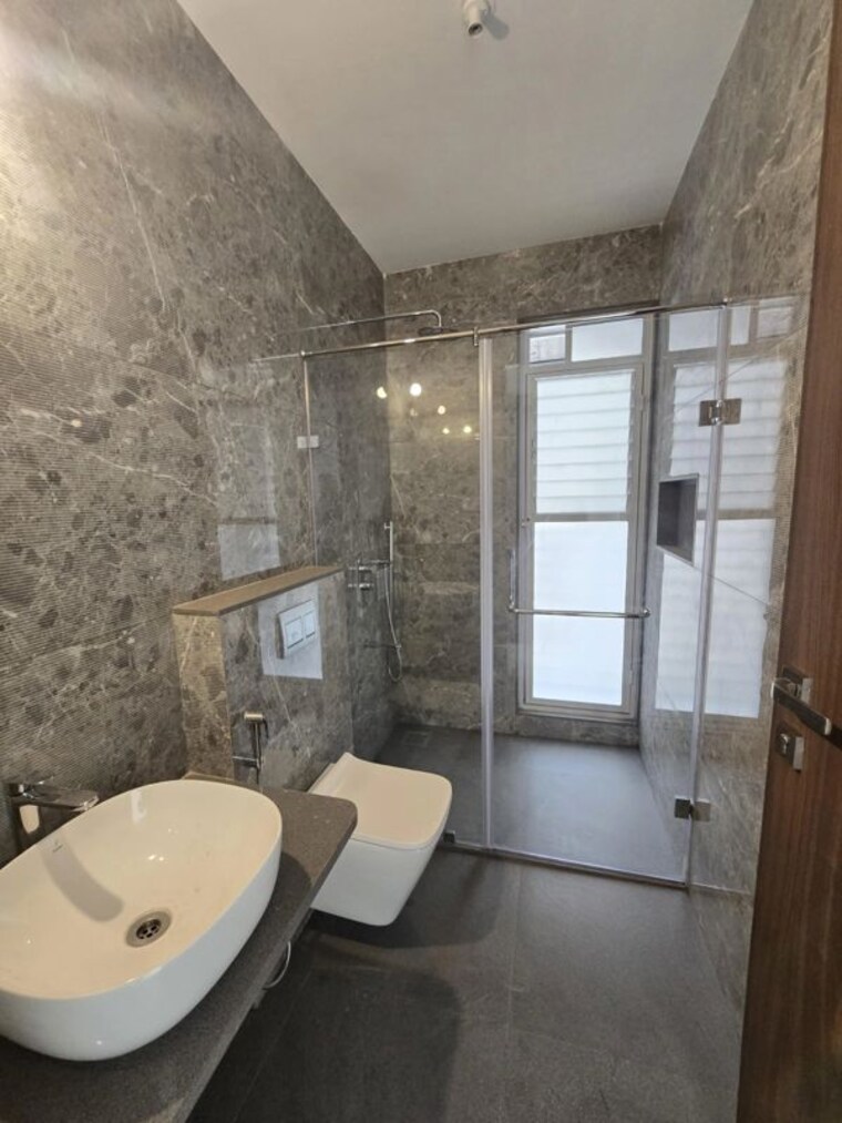 Bathroom, arunali-society 3 Bedroom 1350 Sq.Ft. Apartment In Paud Road Pune 10043443