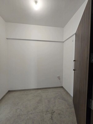 Room in 3 BHK Apartment at Arunali Society, Paud Road – for Rent