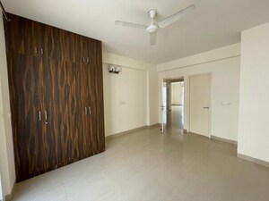 3 BHK Apartment For Sale in Emaar Emerald Floors Premier, Sector 65