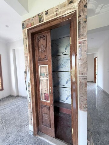 Building Lobby in 3 BHK Apartment at Ganesh Krupa Sadhashiv Nagar, Sadashiva Nagar – for Rent