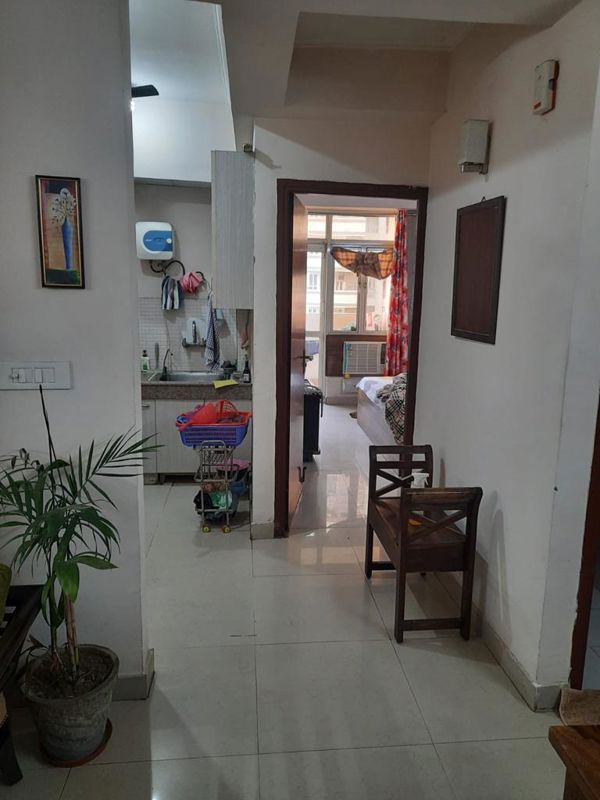 2 BHK + Extra Room Apartment For Rent in Supertech Ecociti