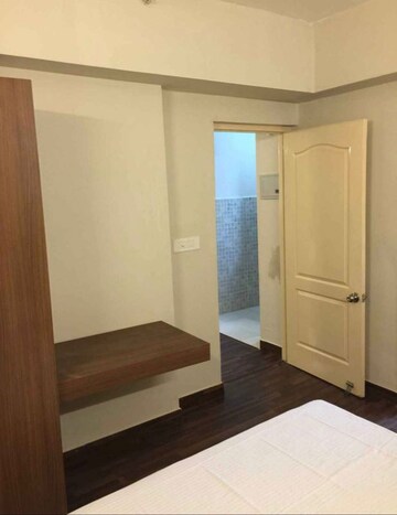 Room in 1 BHK Apartment at Paras Tierea, Sector 137 – for Rent