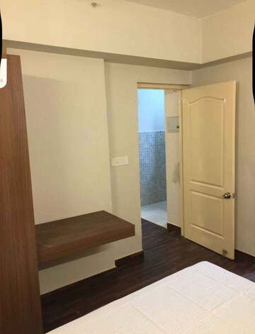 Room in 1 BHK Apartment at Paras Tierea, Sector 137 – for Rent