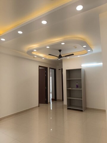 Room in 3 BHK Apartment at Samridhi Luxuriya Avenue, Sector 150 – for Rent