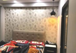 2.5 BHK + Study Room Apartment For Sale in Supertech Ecociti