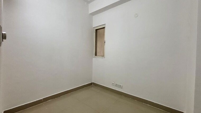 Room, gaur-city-2-12th-avenue 2 Bedroom 1225 Sq.Ft. Apartment In Sector 16c Greater Noida Greater Noida 10043484