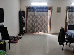2 BHK + Pooja Room,Servant Room,Extra Room Apartment For Rent in Regency Meadows