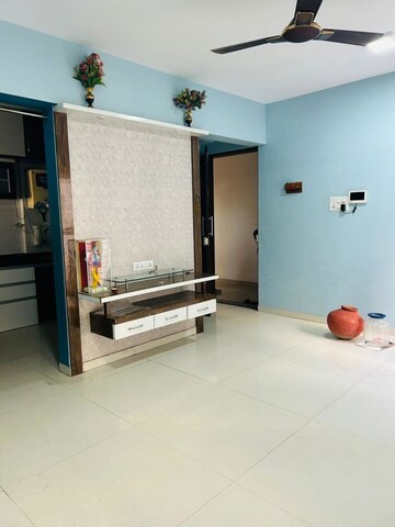 Room in 2 BHK Apartment at Triaa Hillome, Lohgaon – for Rent