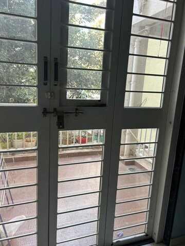 Room in 2 BHK Apartment at Triaa Hillome, Lohgaon – for Rent