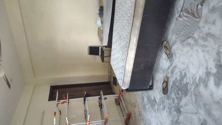 Room, sector 55 3 Bedroom 1725 Sq.Ft. Independent House In Sector 55 Noida 10043499