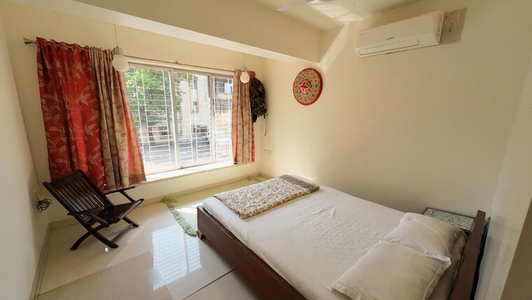 Bedroom, north-bombay-society 1 Bedroom 450 Sq.Ft. Apartment In Juhu Mumbai 10043501