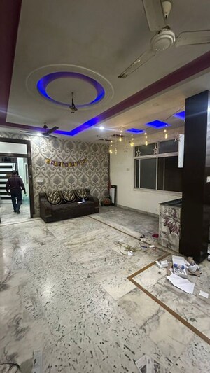 Parking in 2 BHK Apartment at Ashiana Green, Ahinsa Khand 2 – for Rent