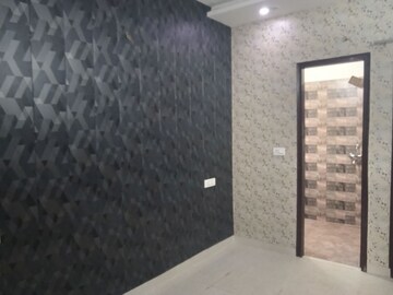 Room in 2 BHK Builder Floor at Dhakoli – for Sale