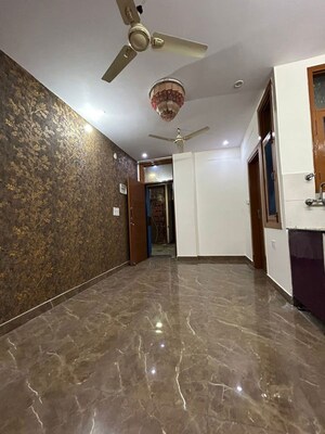 Bathroom in 2 BHK Apartment at Gaurs Valerio, Ahinsa Khand 2 – for Rent