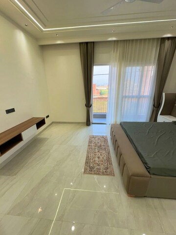 5 BHK Villa For Sale in Sector 115