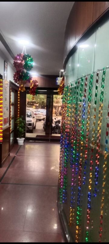  Office Space For Rent in Zamrudpur