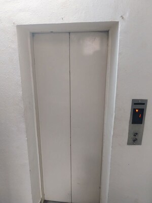 Building Lobby in 4 BHK Builder Floor at Kalkaji – for Rent