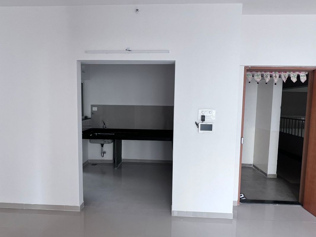 2 BHK Apartment For Rent in Krishna Aviro