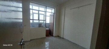 Room in 2 BHK Apartment at Pareena Laxmi Apartments, Sector 99 – for Rent