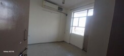 2 BHK + Extra Room Apartment For Rent in Pareena Laxmi Apartments