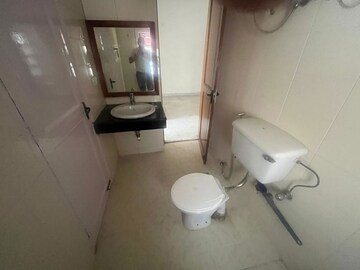Bathroom in 3 BHK Apartment at Bestech Park View City 2, Sector 49 – for Sale