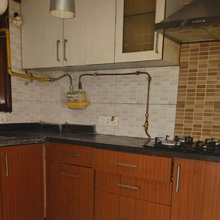 Kitchen, chittaranjan park 3 Bedroom 1800 Sq.Ft. Builder Floor In Chittaranjan Park Delhi 10043710