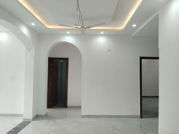 Building Lobby in 3 BHK Builder Floor at Sector 37 – for Sale