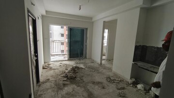 Room in 2 BHK Apartment at Aparna Sarovar Zicon, Nallagandla – for Sale