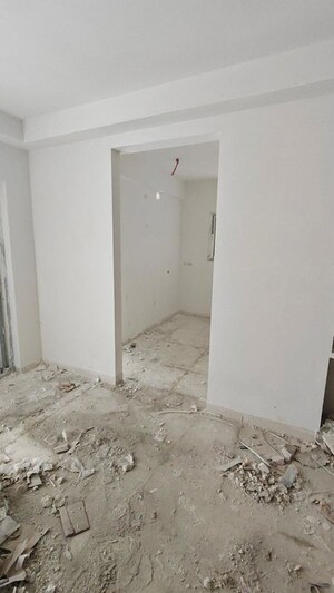 Room in 2 BHK Apartment at Aparna Sarovar Zicon, Nallagandla – for Sale