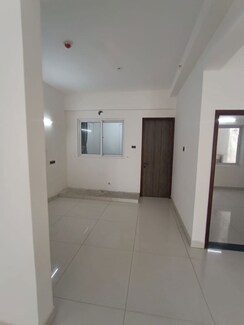 3 BHK + Pooja Room,Servant Room Apartment For Sale in Kondapur