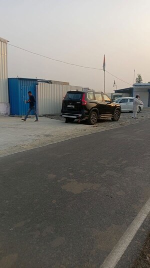  Plot – Exterior View View at Yamuna Expressway - for Sale