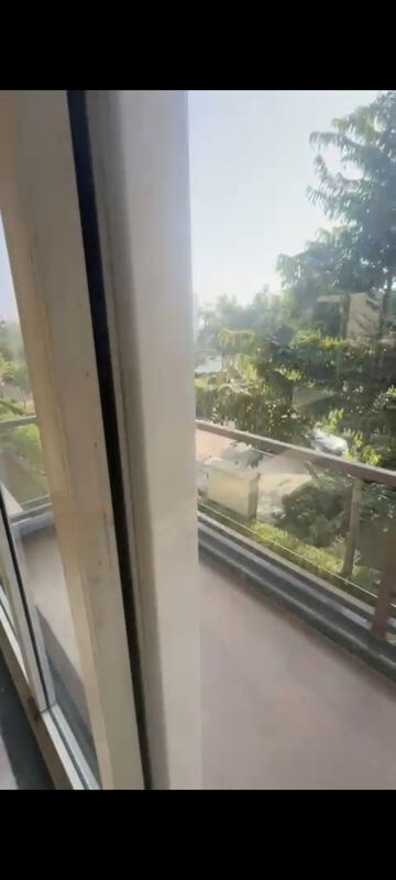 Balcony in 4 BHK Builder Floor at BPTP Country Floor, Sector 102 – for Rent