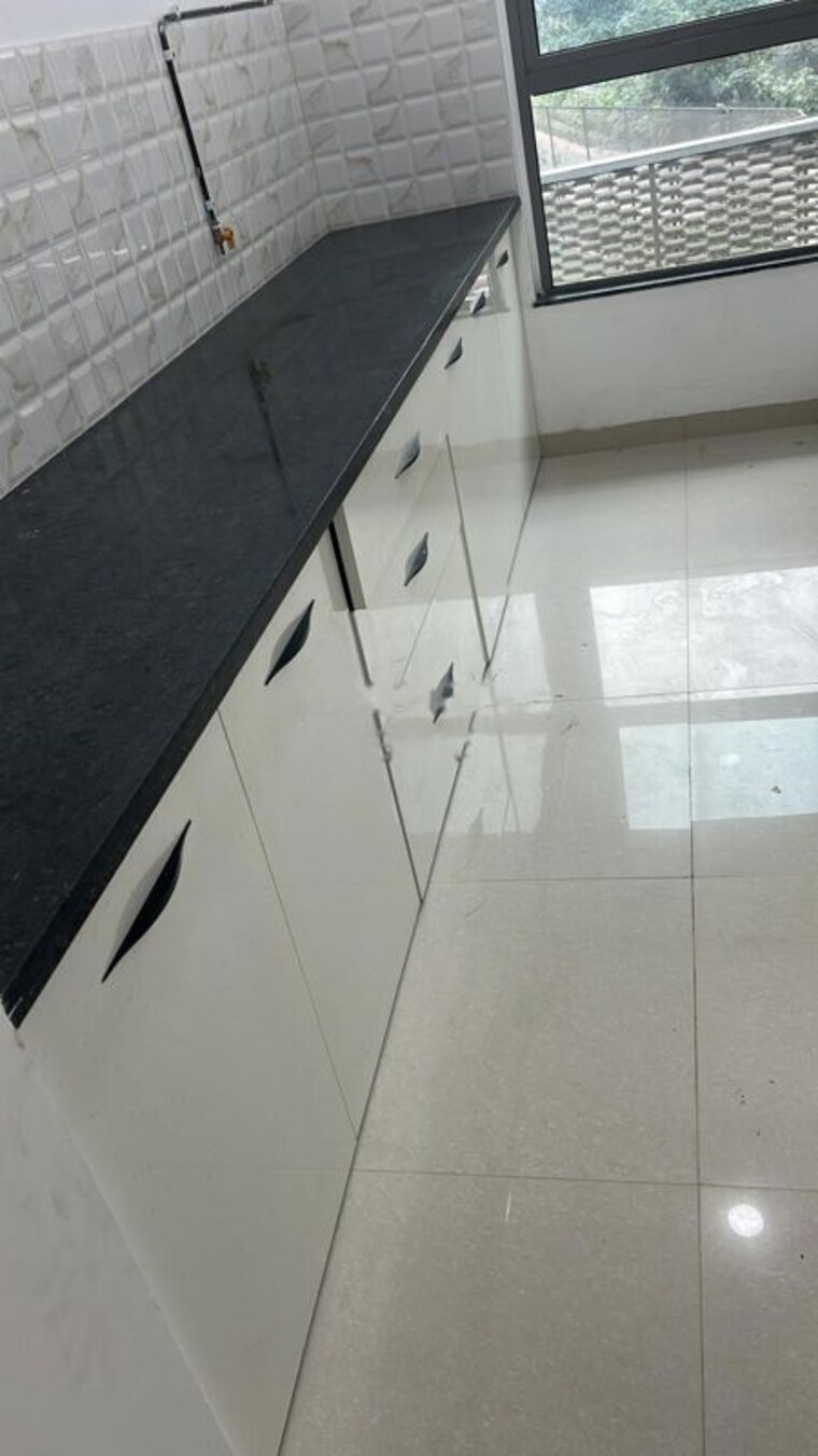 Bathroom, kalpataru-immensa 2 Bedroom 1264 Sq.Ft. Apartment In Kolshet Road Thane 10043828
