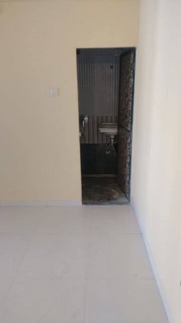 Room in 2 BHK Apartment at Vijay Laxmi Tower, Ulwe – for Sale