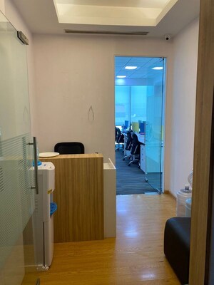 Room in  Office Space at Platinum Techno Park, Vashi Sector 30 – for Rent