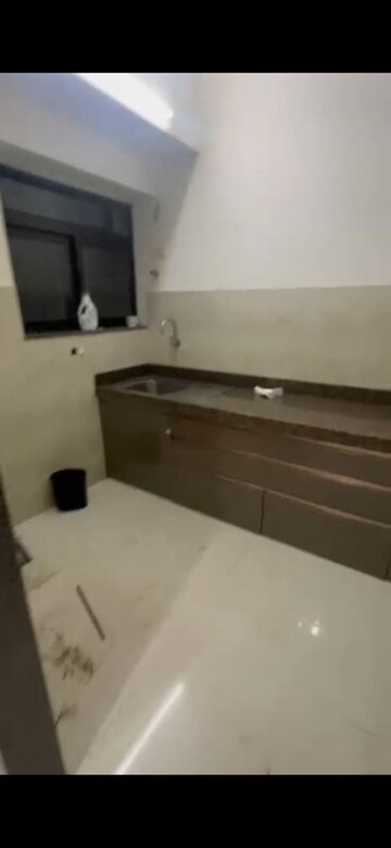 Furnished Amenities in 2 BHK Apartment at Sunteck Avenue 2, Goregaon West – for Rent