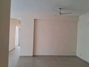 Room in 3.5 BHK Apartment at CHD Avenue 71, Sector 71 – for Sale