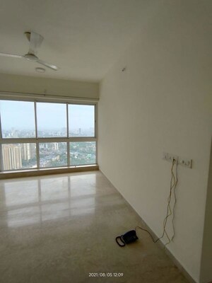 Room in 2 BHK Apartment at L&T Crescent Bay T2, Parel – for Rent