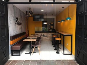  Shop For Rent in Netaji Subhash Place
