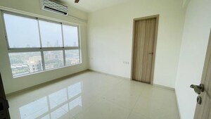 Room in 2 BHK Apartment at Goregaon West – for Rent