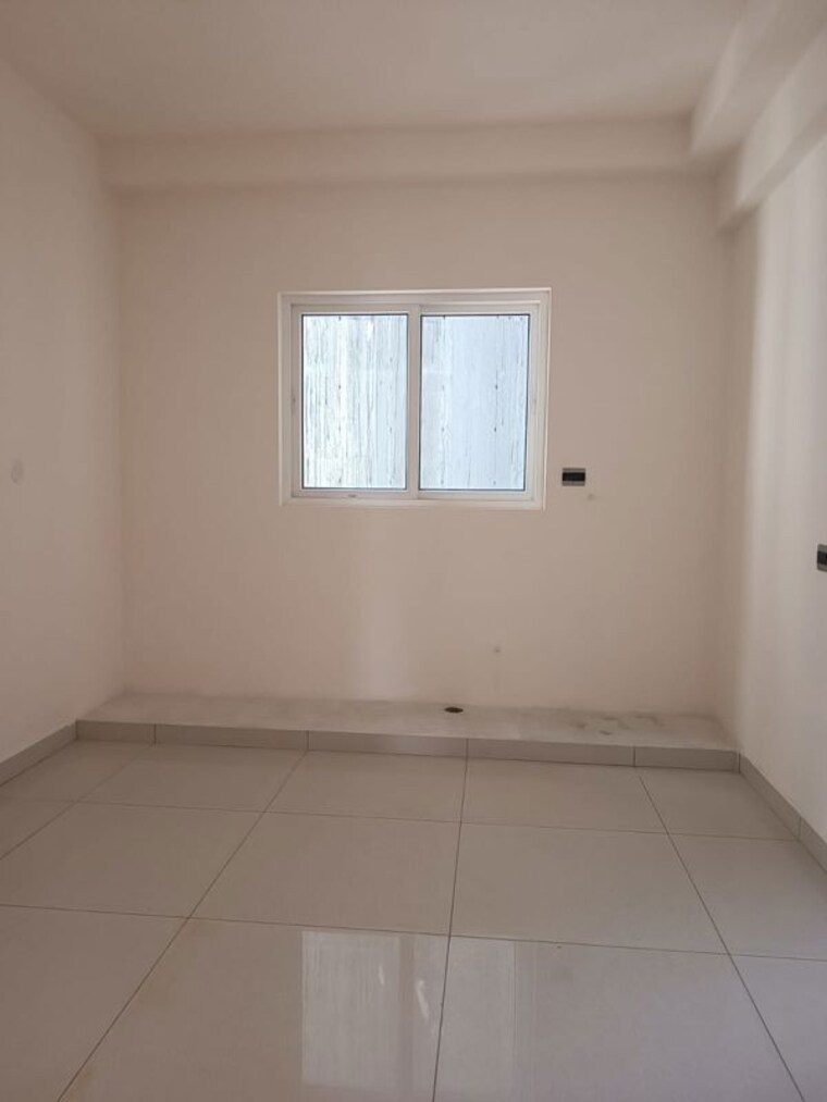 Room, kondapur 3 Bedroom 2565 Sq.Ft. Apartment In Kondapur Hyderabad 10043870