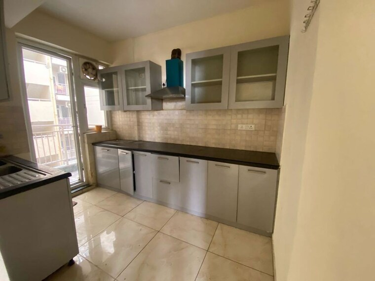 Kitchen, bptp-park-generations 3 Bedroom 1250 Sq.Ft. Apartment In Sector 37d Gurgaon 10043878